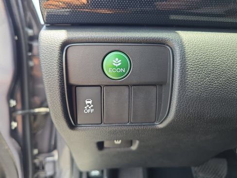 Used 2013 Honda Accord Sport image 20