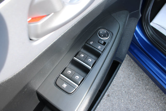 Used 2024 Kia Forte LXS FWD image 11