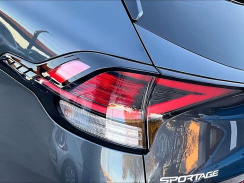 Certified 2023 Kia Sportage LX image 25