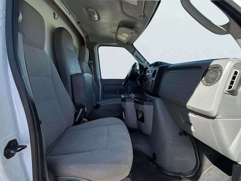 Used 2013 Ford E-350 and Econoline 350 Super Duty RWD image 14
