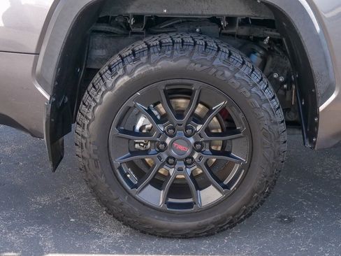 Used 2022 Toyota Tundra Limited image 6