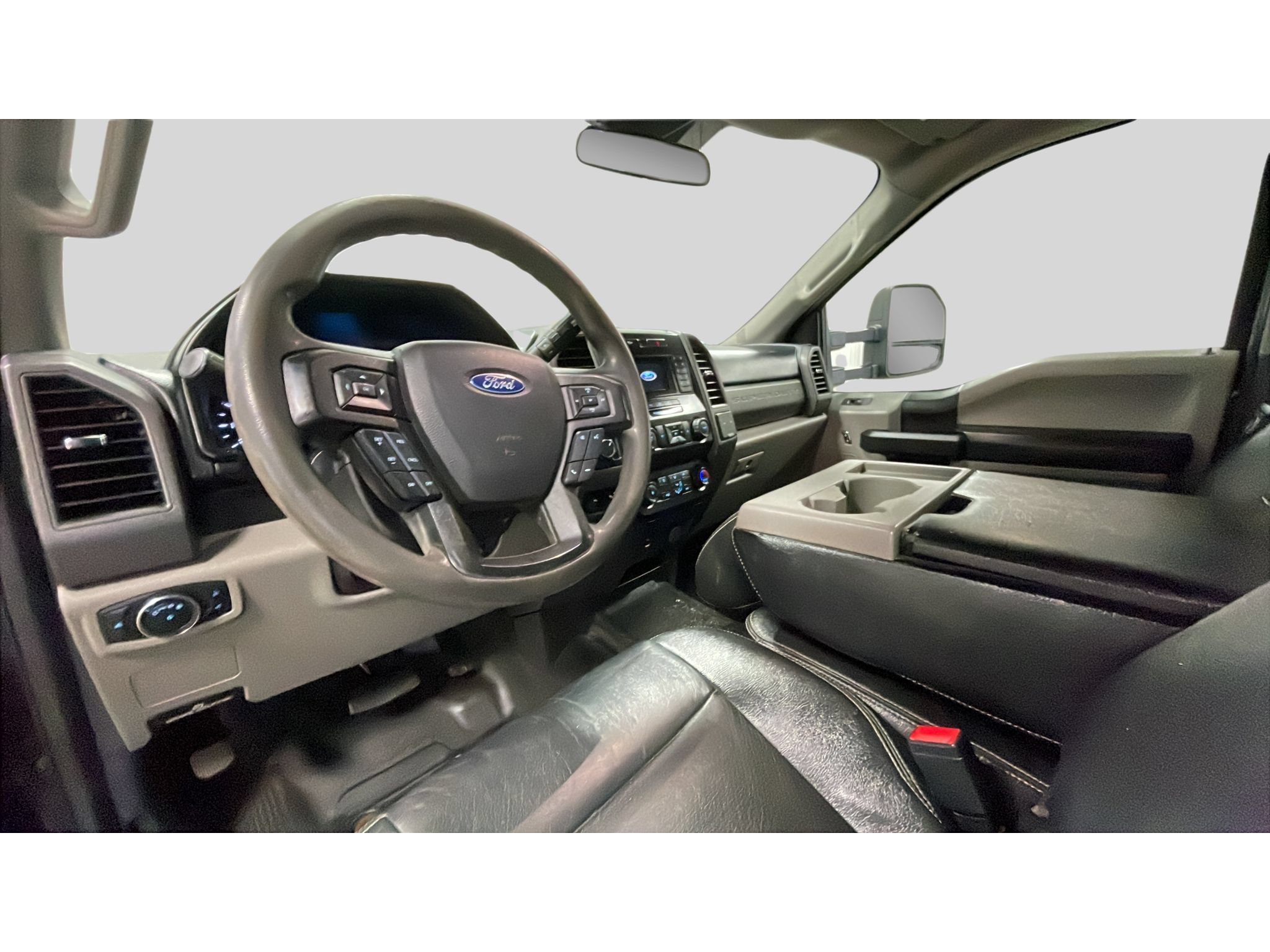 Used 2020 Ford F250 XL w/ STX Appearance Package AWD/4WD image 10