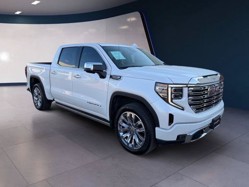 Used 2024 GMC Sierra 1500 Denali w/ Denali Reserve Package AWD/4WD image 7