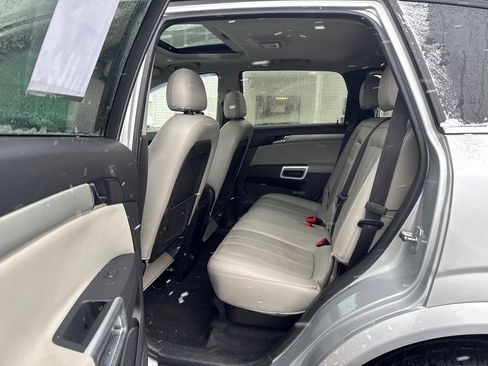 Used 2012 Chevrolet Captiva Sport LTZ image 11