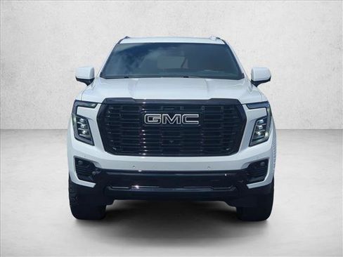 Used 2026 GMC Yukon Denali w/ LPO, Floor Liner Package AWD/4WD image 2