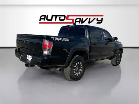 Used 2022 Toyota Tacoma TRD Off-Road image 7