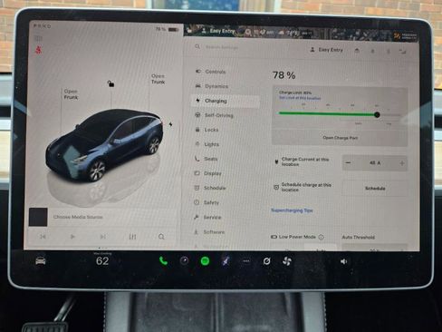 Used 2023 Tesla Model Y Long Range AWD/4WD image 44