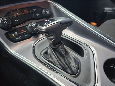 Used 2020 Dodge Challenger SXT image 23
