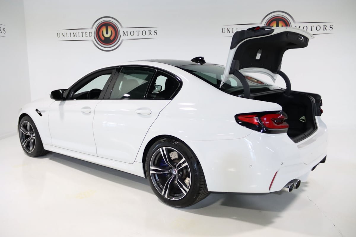 Used 2023 BMW M5 w/ Executive Package AWD/4WD image 32