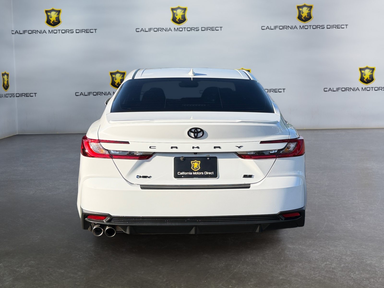 Used 2026 Toyota Camry SE w/ Multimedia Upgrade Package FWD image 4