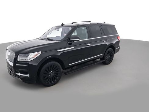 Used 2018 Lincoln Navigator Reserve w/ Technology Package image 9