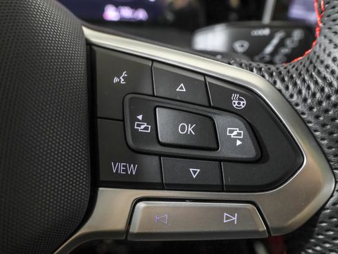 New 2026 Volkswagen GTI SE FWD image 26