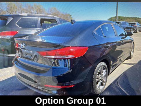 Used 2018 Hyundai Elantra SEL FWD image 2