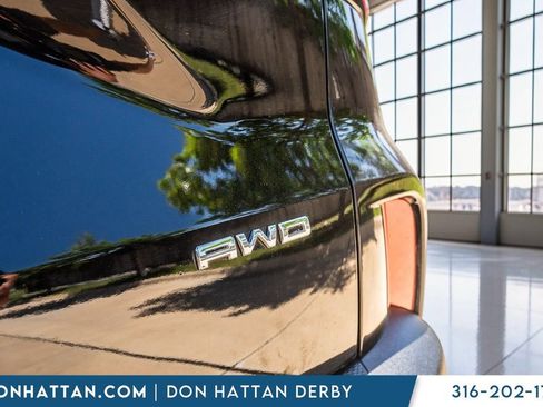 Used 2023 Ford Escape Platinum AWD/4WD image 34