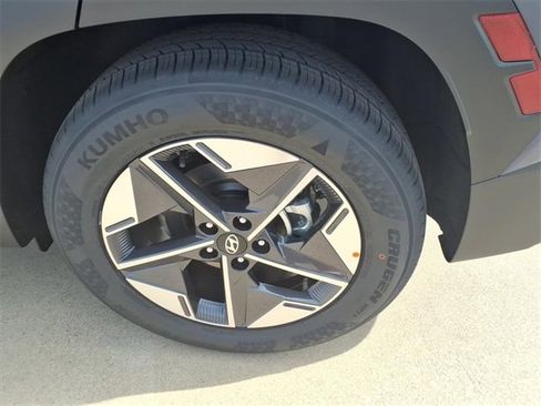 New 2026 Hyundai Tucson SEL image 18