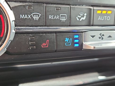Used 2023 Ford F150 Lariat w/ Equipment Group 502A High AWD/4WD image 23