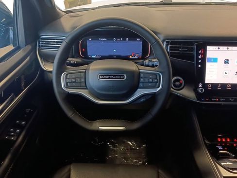 New 2026 Jeep Grand Wagoneer L Limited AWD/4WD image 20