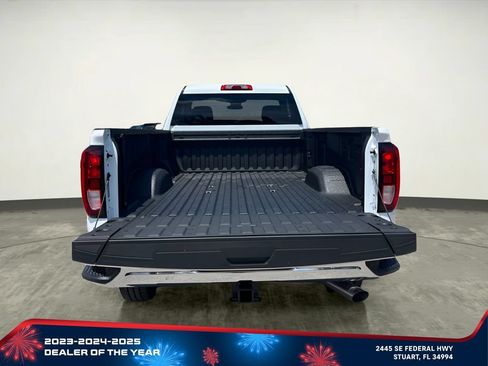 New 2025 GMC Sierra 2500 Pro AWD/4WD image 5