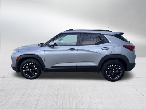 Used 2023 Chevrolet TrailBlazer LT w/ Convenience Package image 4