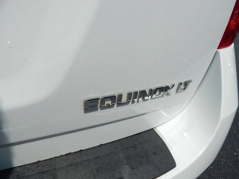 Used 2011 Chevrolet Equinox LT w/ Cargo Management Package image 5