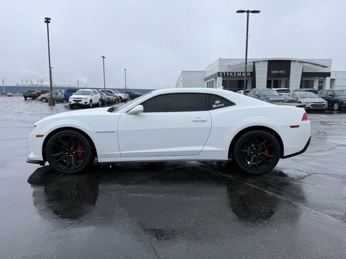 Used 2014 Chevrolet Camaro SS w/ SS Performance Package image 5