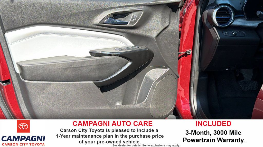 Used 2025 Chevrolet Trax LT w/ Driver Confidence Package FWD image 23