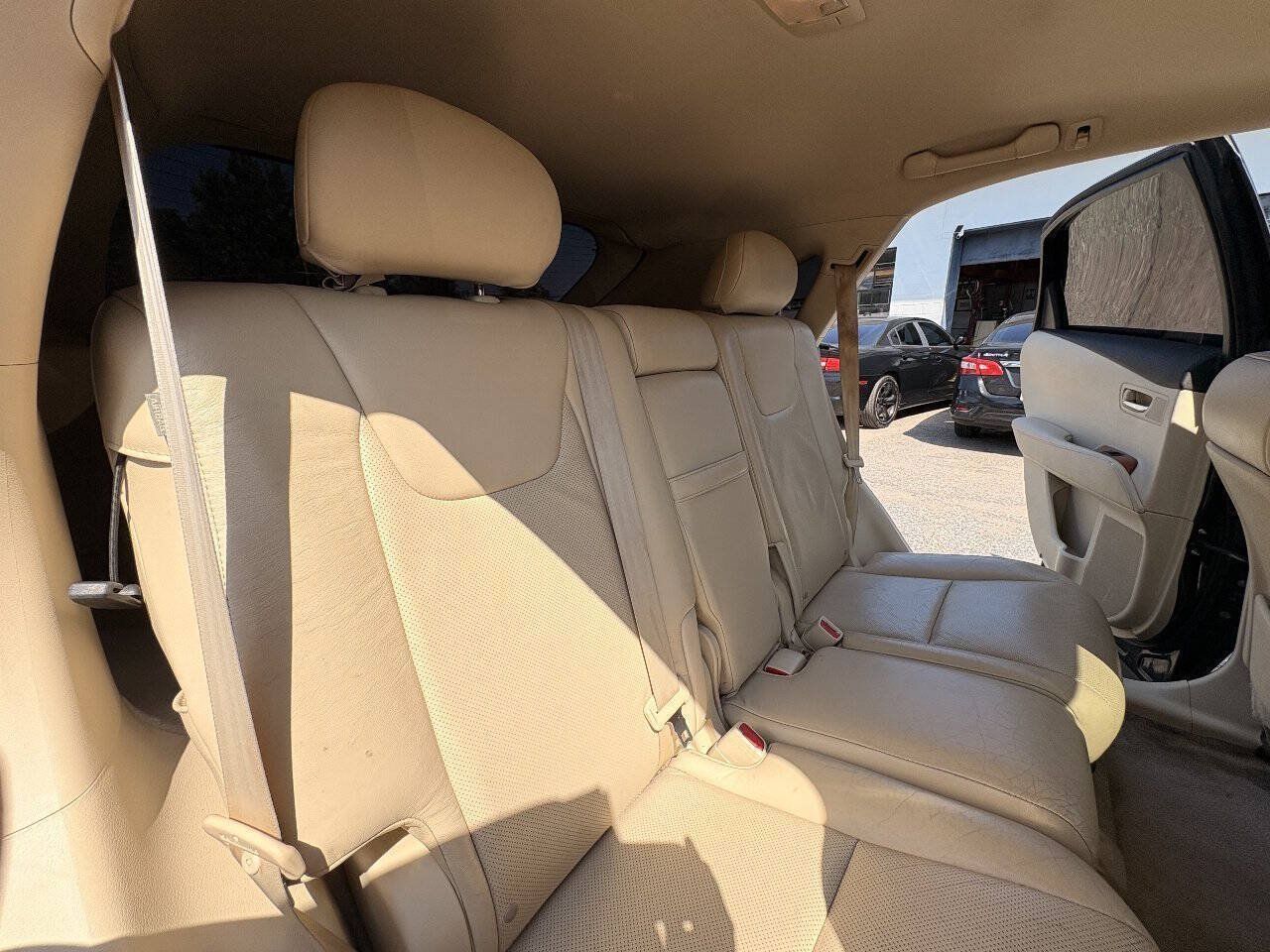 Used 2011 Lexus RX 350 AWD w/ Premium Pkg image 18