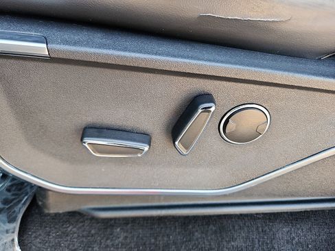 Used 2022 Ford F150 Raptor w/ Equipment Group 801A High image 13