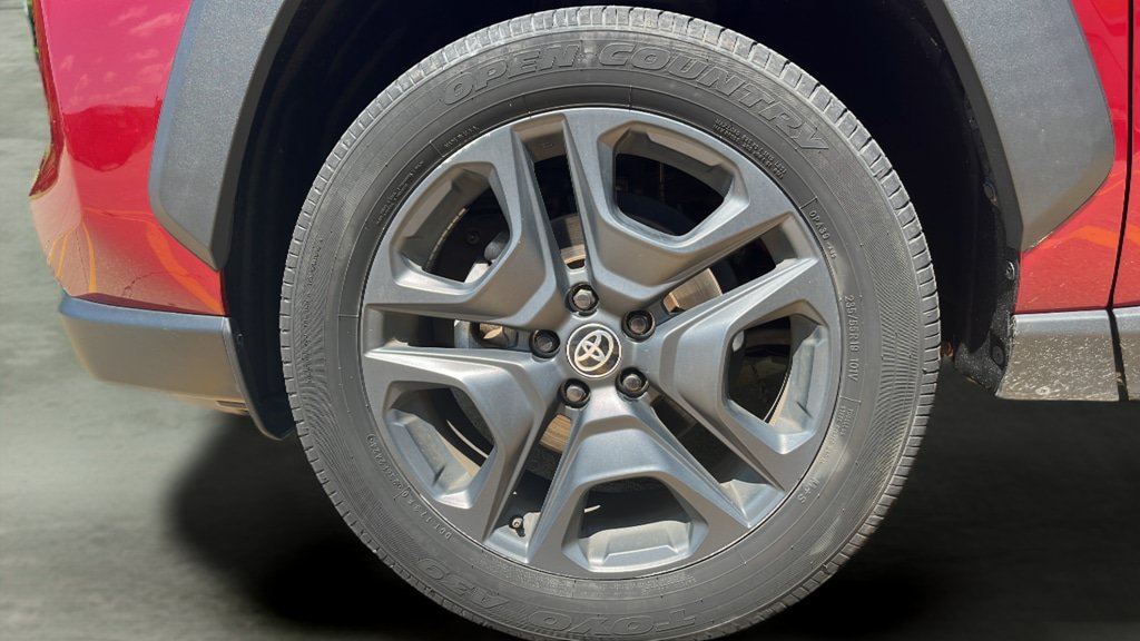 Used 2024 Toyota RAV4 Adventure AWD/4WD image 15