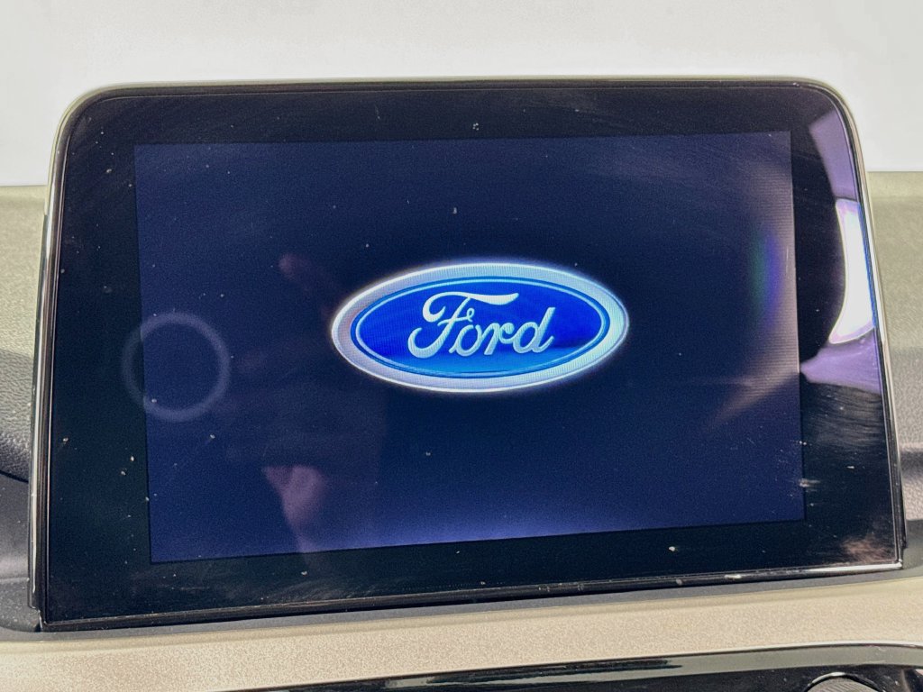 Used 2022 Ford Escape SE w/ Cold Weather Package FWD image 28