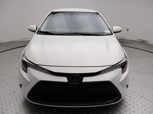Certified 2024 Toyota Corolla LE w/ LE Convenience Package image 5