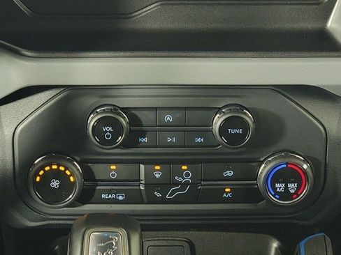 Certified 2023 Ford Bronco Black Diamond AWD/4WD image 19