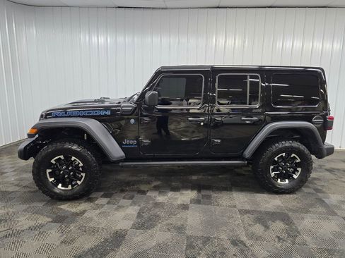 Used 2024 Jeep Wrangler Unlimited Rubicon 4xe w/ Convenience Group image 5
