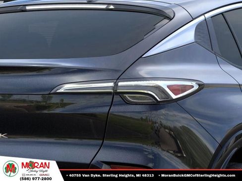 New 2025 Buick Envista Sport Touring FWD image 11