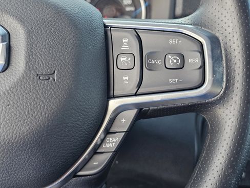 New 2026 RAM 3500 Tradesman AWD/4WD image 23