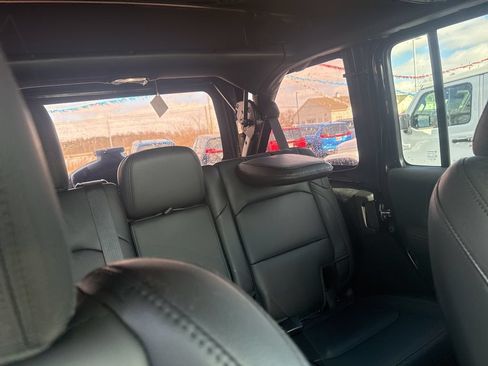 New 2025 Jeep Wrangler Unlimited Sahara AWD/4WD image 49