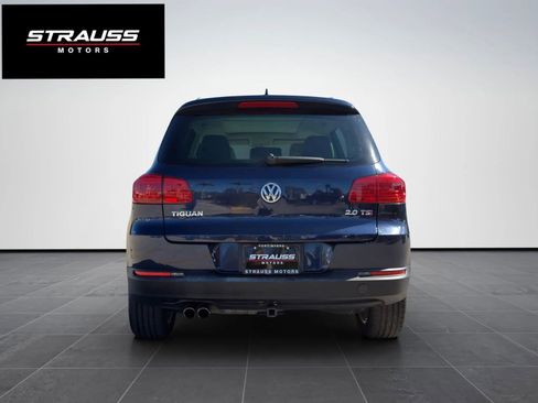 Used 2013 Volkswagen Tiguan SE image 8