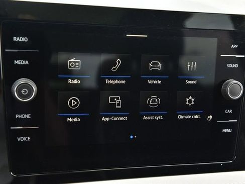 New 2026 Volkswagen Taos SE AWD/4WD image 13