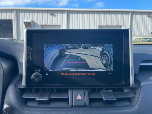 Used 2025 Toyota RAV4 LE image 17