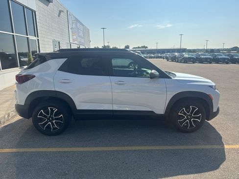 Used 2022 Chevrolet TrailBlazer ACTIV FWD image 4