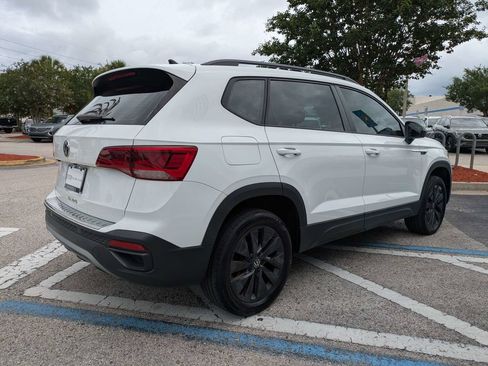 Certified 2023 Volkswagen Taos S FWD image 6