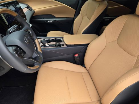 New 2026 Lexus RX 350 FWD image 5