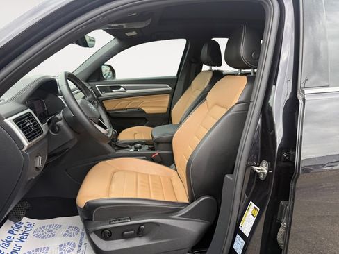 Used 2021 Volkswagen Atlas Cross Sport SEL Premium w/ Cross Sport MDO Package AWD/4WD image 9