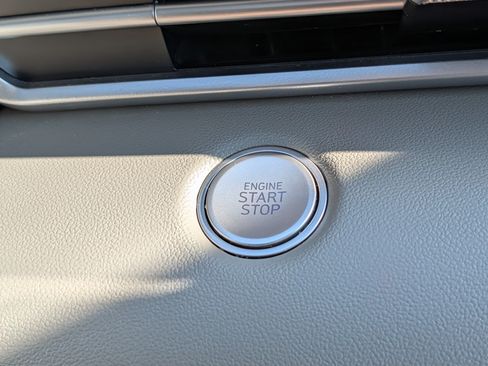 Certified 2026 Hyundai Elantra Sport FWD image 29