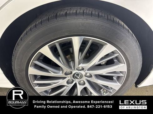 Used 2019 Lexus ES 350 image 5