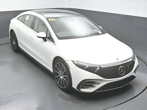 Certified 2022 Mercedes-Benz EQS 450+ Sedan image 42