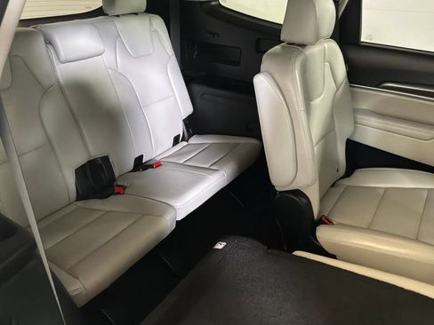 Used 2024 Kia Telluride S AWD/4WD image 16
