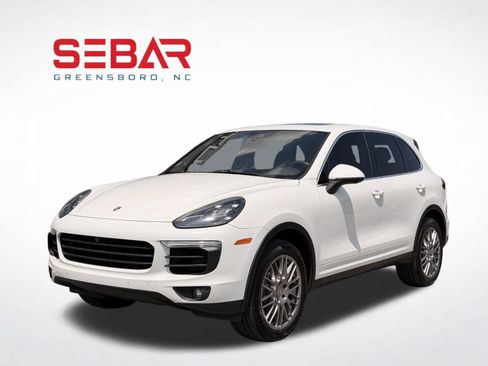 Used 2016 Porsche Cayenne S AWD/4WD image 12