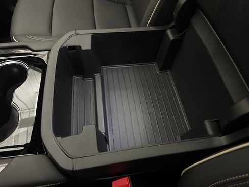 New 2026 GMC Yukon XL Elevation w/ Elevation Premium Package AWD/4WD image 63