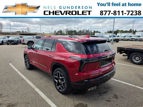 New 2026 Chevrolet Traverse High Country w/ LPO, Floor Liner Package AWD/4WD image 5